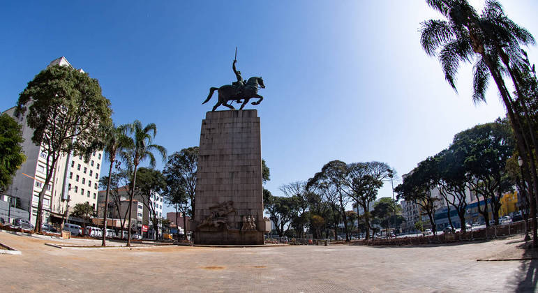 Câmara de SP aprova criação de parque na praça Princesa Isabel, antigo ...