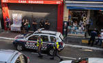 São Paulo, SP - 09.07.2022 - Rua Santa Efigência - Rua Santa Efigência, conhecida rua de comércio de eletrônicos, com policiamento ostensivo para evitar conflito entre lojistas e usuários de droga da cracolândia. Foto Edu Garcia/R7 