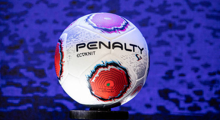 Bola do Paulistão 2022 foi apresentada nesta terça-feira (9), em evento na Federação Paulista