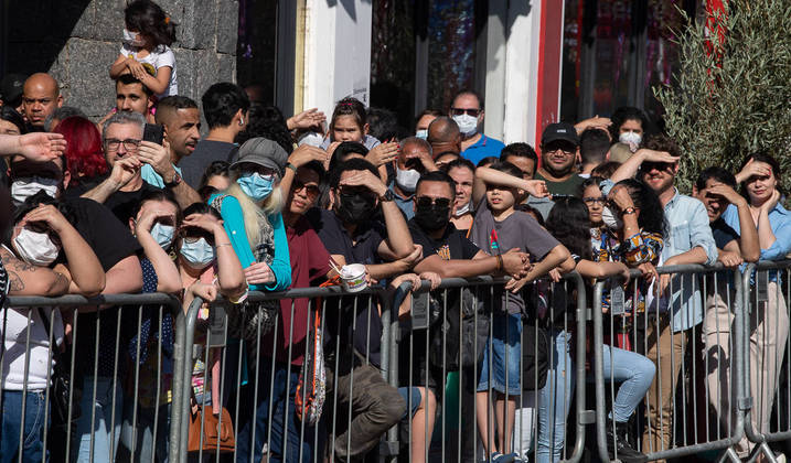 São Paulo, SP - 09.07.2022 - Tanabata Matsuri - Festa tradicional japonesa com apresentação de dança folclórica, lutas marciais, comidas típicas. Praça da Liberdade. Foto Edu Garcia/R7