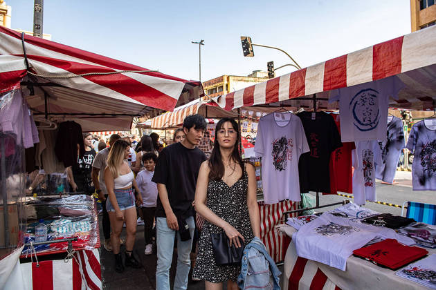 São Paulo, SP - 09.07.2022 - Tanabata Matsuri - Festa tradicional japonesa com apresentação de dança folclórica, lutas marciais, comidas típicas. Praça da Liberdade. Foto Edu Garcia/R7