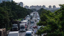 Moradores de São Paulo gastam em média 2h19 em deslocamentos, 18 minutos a mais do que em 2021 