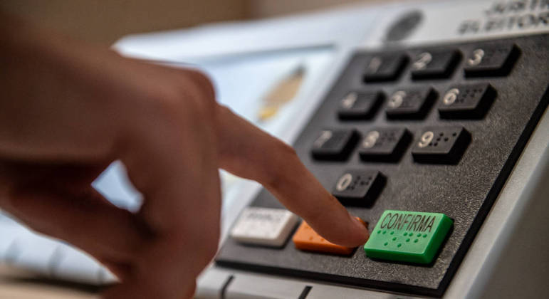 Eleitores vo s urnas no prximo domingo, dia 30, para o segundo turno da votao