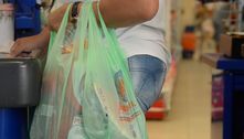 Começa a fiscalização sobre uso de sacolas plásticas nos mercados do Distrito Federal 
