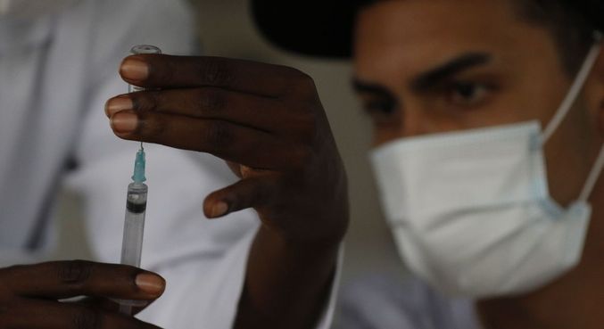 1,5 milhão de pessoas não tomaram segunda dose da vacina no Rio de Janeiro
