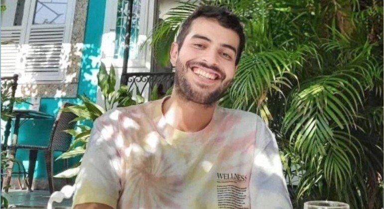Victor foi encontrado desacordado em hotel na Barra da Tijuca
