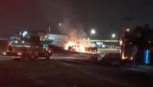 Morre motorista que teve 100% do corpo queimado após carreta tombar e pegar fogo na BR-101 (RJ)