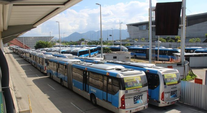 Greve dos motoristas do BRT terminou sem acordo com a Prefeitura do Rio