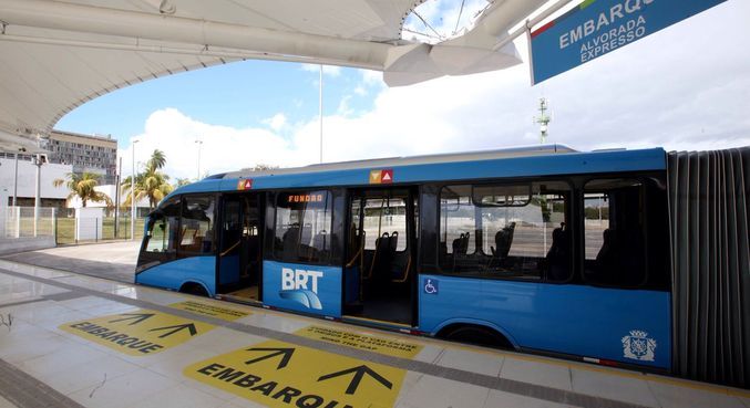 Motoristas do sistema BRT fazem greve nesta sexta-feira (25)