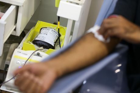 Pacientes podem doar sangue mesmo com a pandemia do novo coronavírus, basta realizar o agendamento