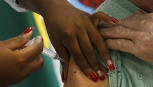 Rio: profissionais de educação começam a ser vacinados