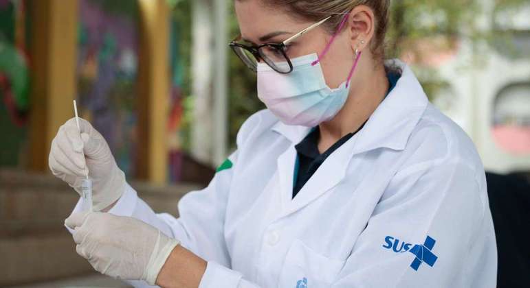 Taxa de positividade de testes de Covid-19 chegaram a 29%