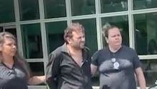 Homem é preso por perseguir mulher que não quis se relacionar com ele e exigir dinheiro dela