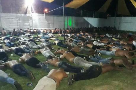 Juiz revogou a prisão de 137 dos 159 presos na ação