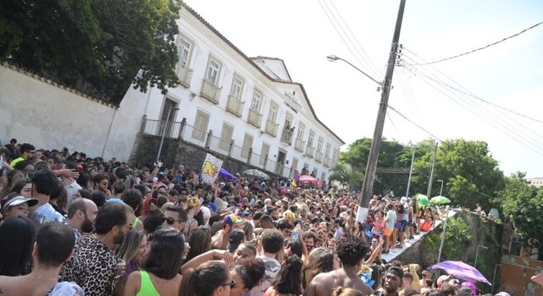Os blocos começaram a agitar o Rio de Janeiro ainda esse mês
