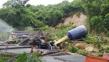 Após chuva forte, deslizamentos de terra provocam interdição em Paraty e na serra de Petrópolis 