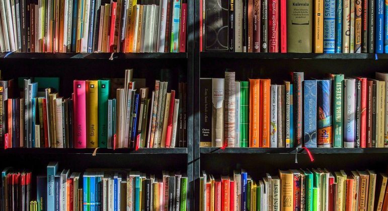 Editora da Unicamp lança campanha e vai doar 65 mil livros – Notícias