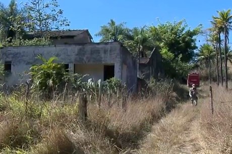 Bombeiros auxiliaram em regaste de corpos