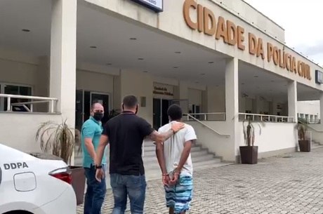 Preso foi levado para a Cidade da Polícia, no Rio