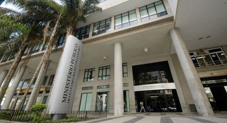 Ministério Público denunciou cirurgião plástico à Justiça