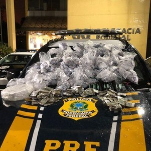 Drogas estavam dentro do porta-malas
