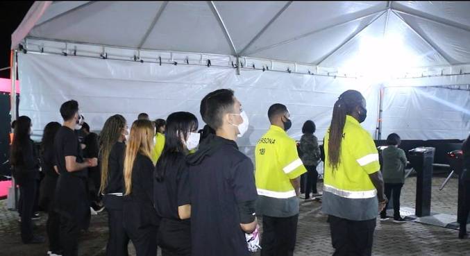Cariocas com esquema vacinal completo não precisam mais fazer teste em eventos