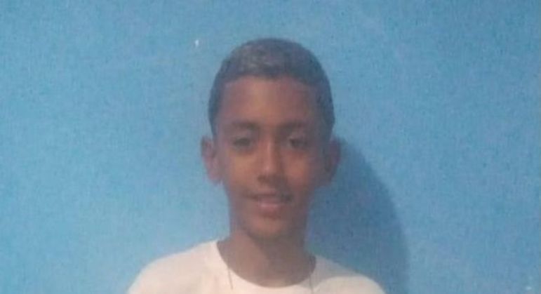 Lorenzo Dias Palinhas, de 14 anos, foi baleado enquanto entregava lanches no Chapadão