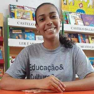 Lorraine é coordenadora pegadógica