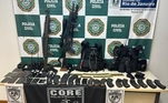 No início da noite, a polícia apresentou armas e munições apreendidas da milícia de Zinho na ação que terminou com a morte do criminoso conhecido como Faustão