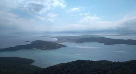 Fabiana visitou a ilha em área de reserva da Marinha em 2019