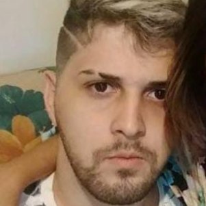 Cleyton foi esfaqueado na zona oeste