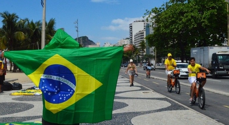 Jogo da seleção brasileira na Copa do Mundo altera a rotina no Rio, nesta sexta (2)