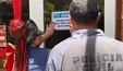 Vigilância Sanitária encontra 100 kg de comida estragada em restaurante (Record TV Rio)