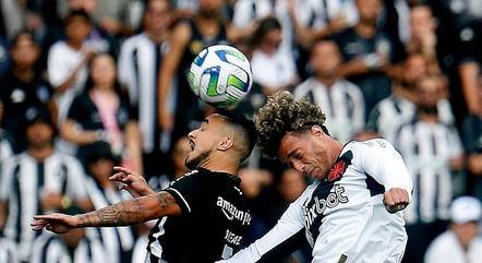 Vasco e Botafogo se enfrentam em São Januário