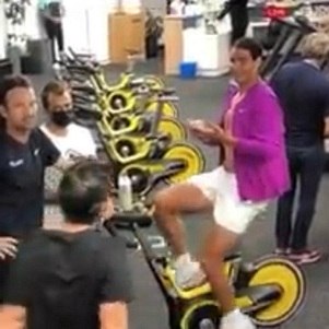 Rafael Nadal foi malhar um pouquinho depois do jogo