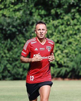 Rafinha pelo São Paulo