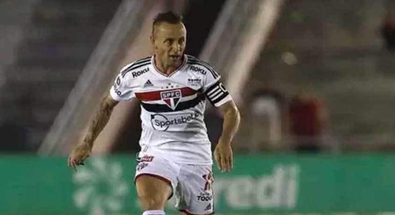 Rafinha venceu por 7 a 3.