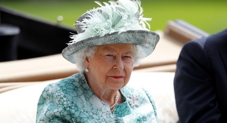 Rainha Elizabeth 2ª completa 70 anos de reinado em junho 