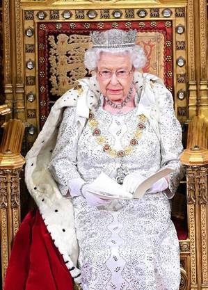 Aos 95 anos, Elizabeth é a governante mais velha em exercício