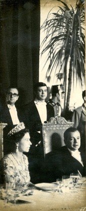 Na parte da noite, Elizabeth 2ª foi recebida pelo governador de São Paulo na época, Abreu Sodré, que ofereceu um banquete de boas-vindas no Palácio dos Bandeirantes. No evento, se apresentaram os artistas Wilson Simonal, Jair Rodrigues e Elza Soares