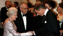 Daniel Craig se diz 'sortudo' por ter trabalhado com rainha Elizabeth