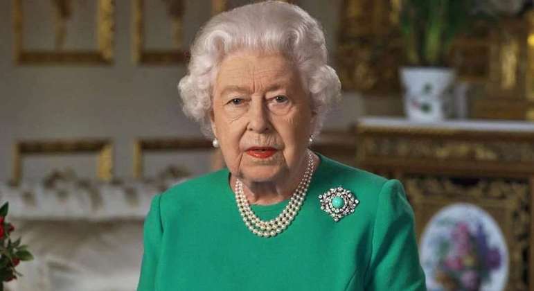 Rainha Elizabeth II: dinheiro, bandeiras e símbolos reais vão mudar após a mo
