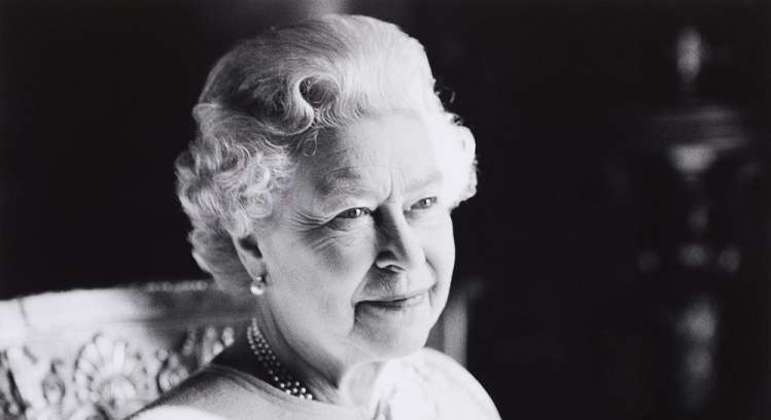 Rainha Elizabeth II morre aos 96 anos