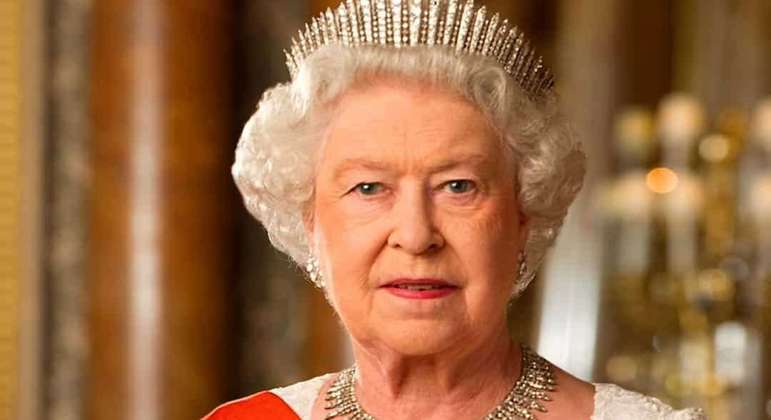 S.M. Elizabeth II chega a Brasília hoje ao meio-dia