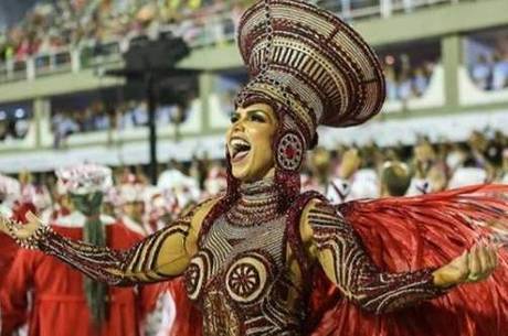 Raíssa Machado: 'Pão com salsicha após desfile'