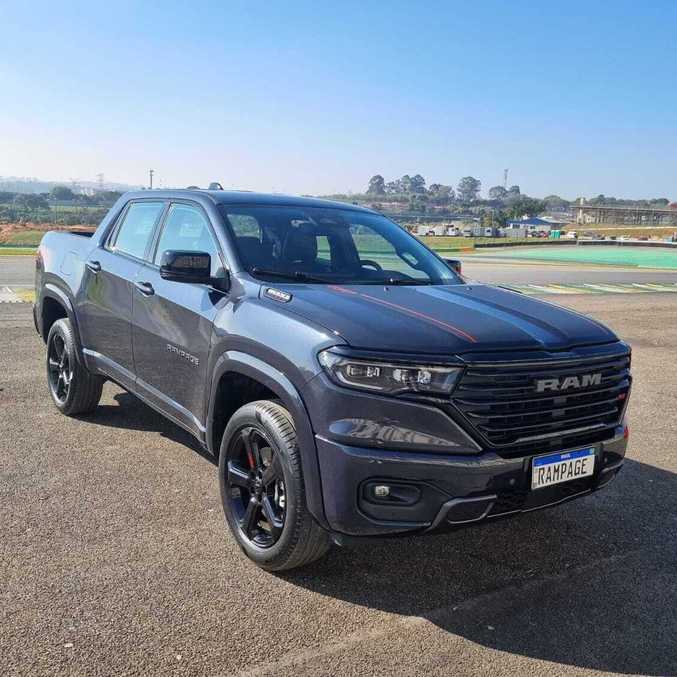 Ram inicia vendas da pick-up Rampage: R7 andou na pista e na lama ...