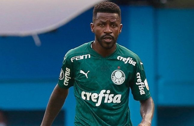 Ramires (volante) - 34 anos - Sem clube desde novembro de 2020 - Último clube: Palmeiras - Valor de mercado: R$9,69 milhões