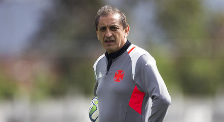 Ramón Díaz está liberado para comandar o Vasco