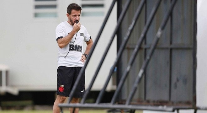 Ramon Menezes assumiu como novo treinador do Vasco nesta semana. Ele entra para uma lista grande de ex-jogadores do clube que já comandaram o time. A seguir, o LANCE! relembra os nomes deste século.