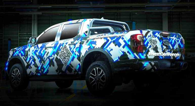 Perfil já revelado pela Ford com a nova geração da Ranger que terá inéditas versões híbridas
